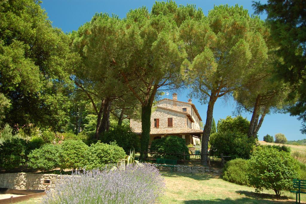 Agriturismo Casale Dei Frontini San Terenziano المظهر الخارجي الصورة