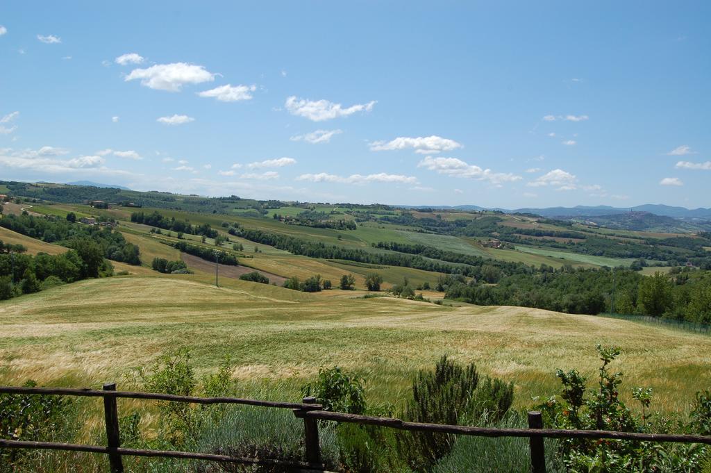 Agriturismo Casale Dei Frontini San Terenziano المظهر الخارجي الصورة