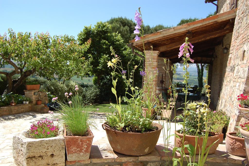 Agriturismo Casale Dei Frontini San Terenziano المظهر الخارجي الصورة