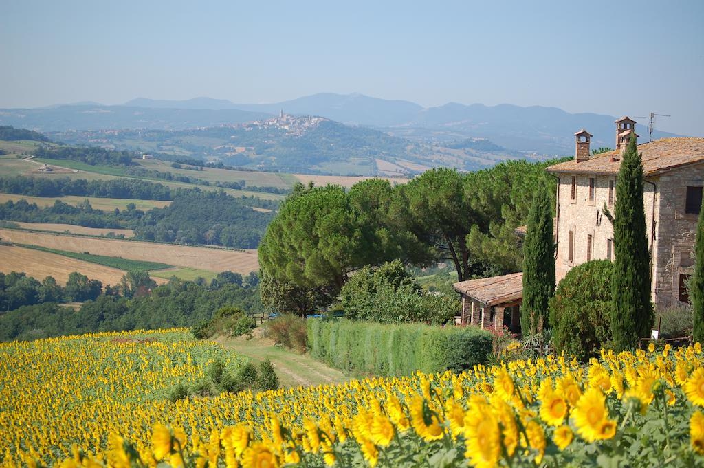 Agriturismo Casale Dei Frontini San Terenziano المظهر الخارجي الصورة