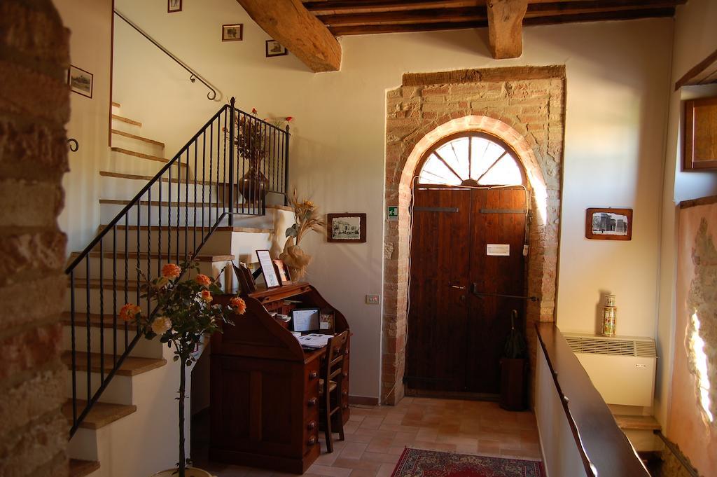 Agriturismo Casale Dei Frontini San Terenziano المظهر الخارجي الصورة