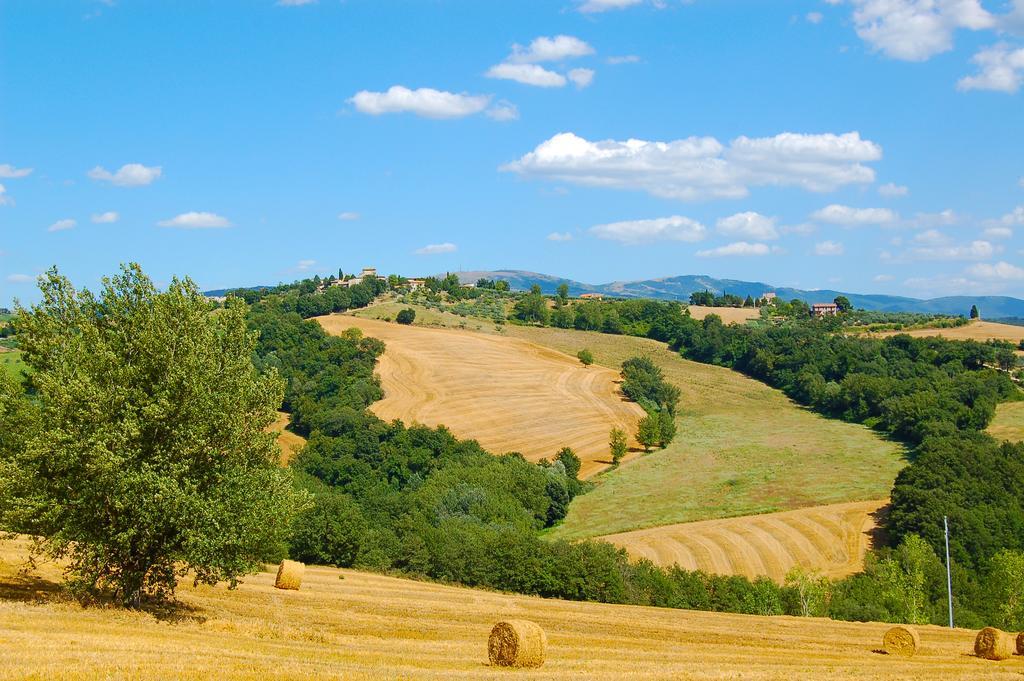 Agriturismo Casale Dei Frontini San Terenziano المظهر الخارجي الصورة