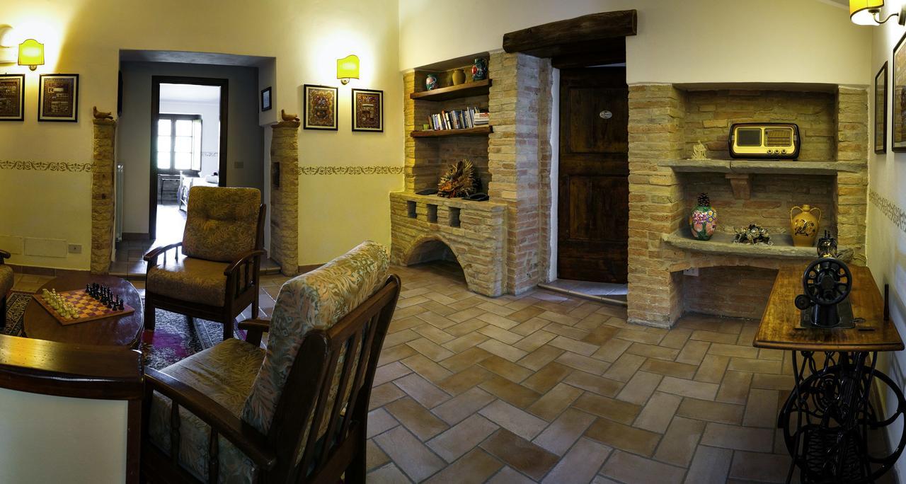 Agriturismo Casale Dei Frontini San Terenziano المظهر الخارجي الصورة